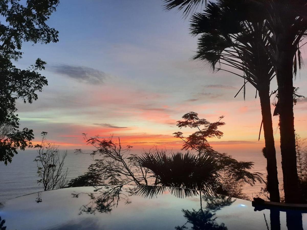 פראנגטריטיס Edge Resort, Yogyakarta מראה חיצוני תמונה