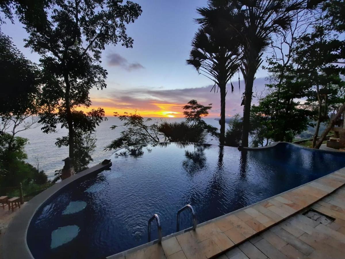 פראנגטריטיס Edge Resort, Yogyakarta מראה חיצוני תמונה