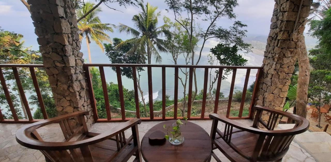 פראנגטריטיס Edge Resort, Yogyakarta מראה חיצוני תמונה